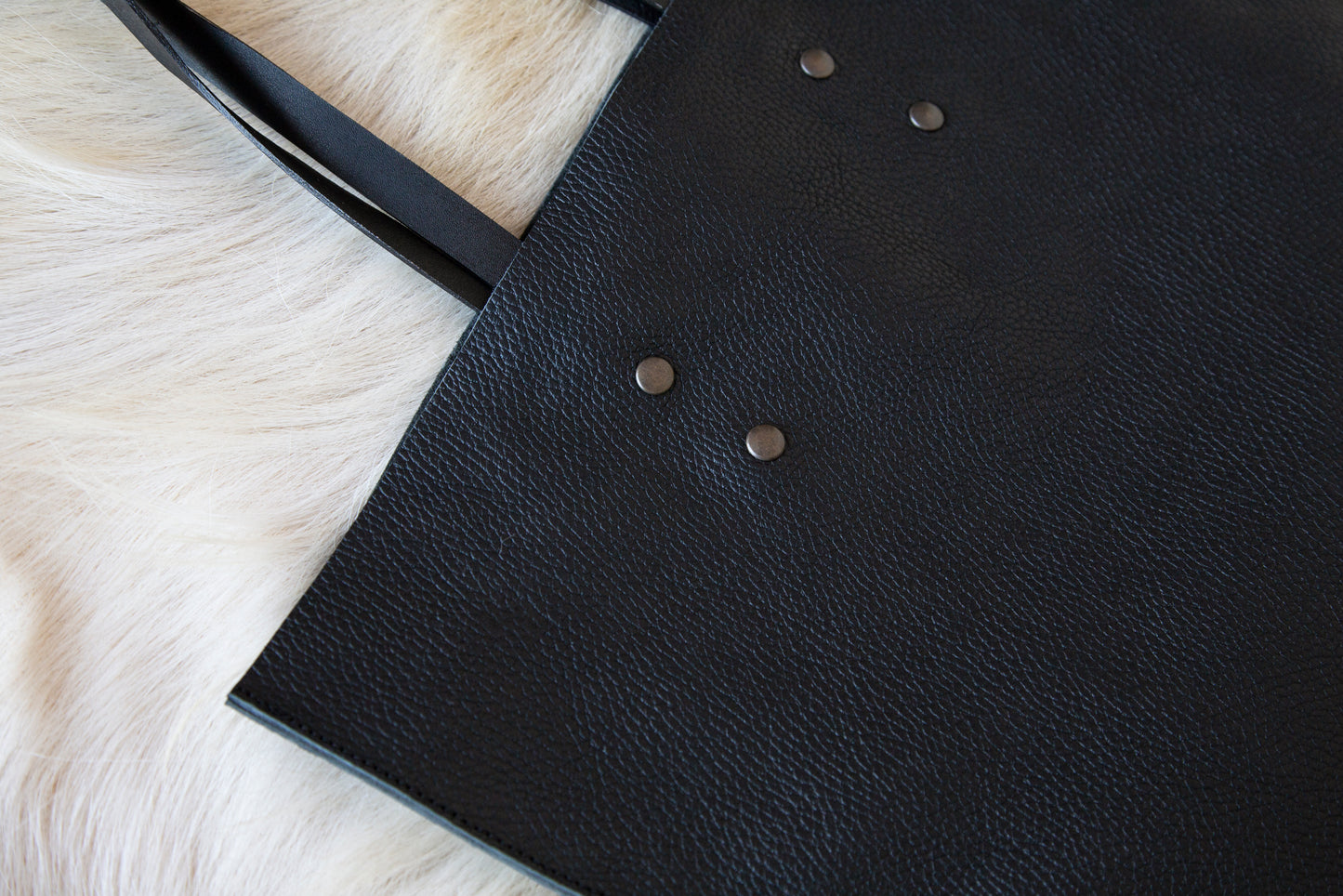 SORT Tote Black