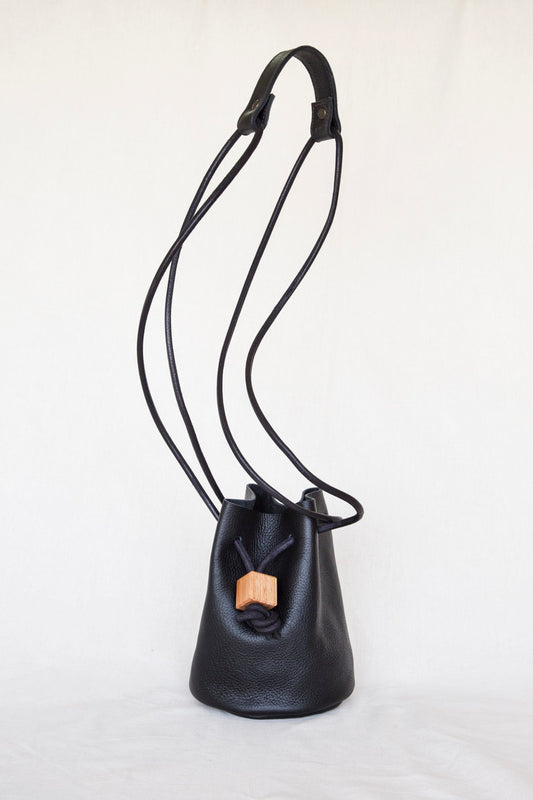 MINI BUCKET Black