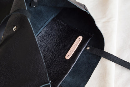 SORT Tote  Black